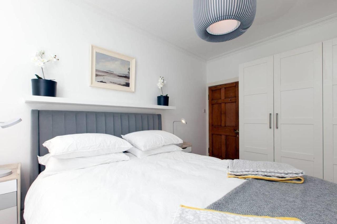 Guestready - Chic Flat In The Heart Of Edinburgh Lägenhet Exteriör bild